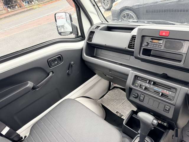 ダイハツ ハイゼットトラック ６６０ スタンダード ３方開 ４ＷＤ H30年 (近畿) 99