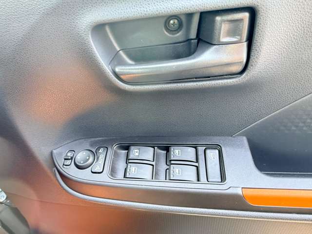 ダイハツ タント ６６０ ファンクロスターボ ４ＷＤ R5年 (近畿) 99
