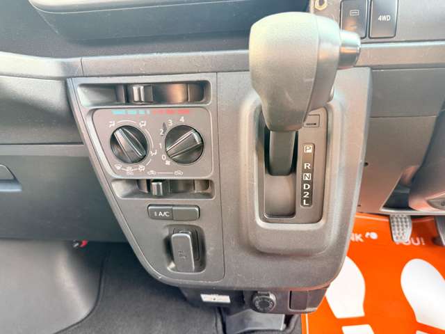 ダイハツ ハイゼットバン ６６０ Ｇ ＳＡＩＩＩ ４ＷＤ R1年 (近畿) 99