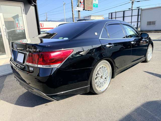 トヨタ クラウン　ハイブリッド ハイブリッド ２．５ Ｓ H26年 (近畿) 99