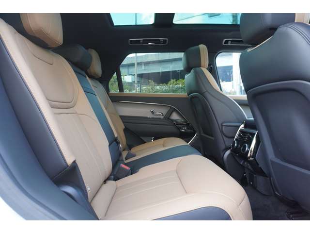 ランドローバー レンジローバー スポーツ ダイナミック ＨＳＥ ３．０Ｌ Ｄ３００ ディーゼルターボ ４ＷＤ R5年 (近畿) 99