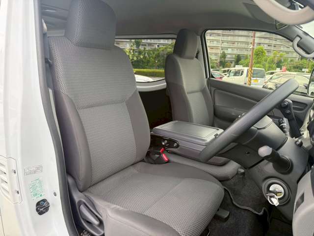 日産 ＮＶ３５０キャラバン ２．０ ＤＸ ロングボディ R3年 () 99