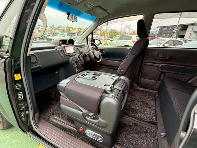 トヨタ ポルテ １．５ Ｆ H25年 () 99