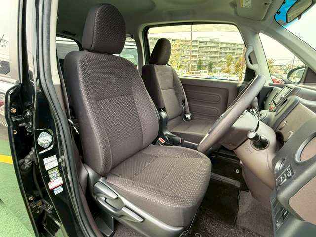 トヨタ ポルテ １．５ Ｆ H25年 () 99