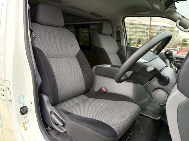日産 ＮＶ３５０キャラバン ２．０ プレミアムＧＸ ロングボディ H29年 () 99