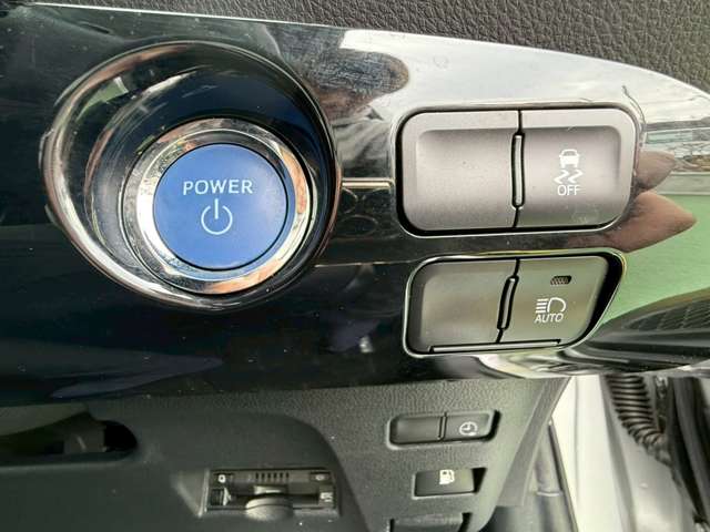 トヨタ プリウスＰＨＶ １．８ Ｓ R1年 () 99