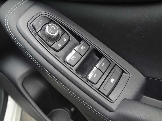 スバル フォレスター ２．５ プレミアム ４ＷＤ R1年 () 99