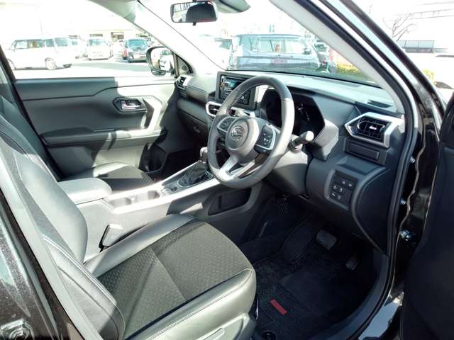 ダイハツ ロッキー １．０ プレミアム Ｇ ４ＷＤ R6年 () 99