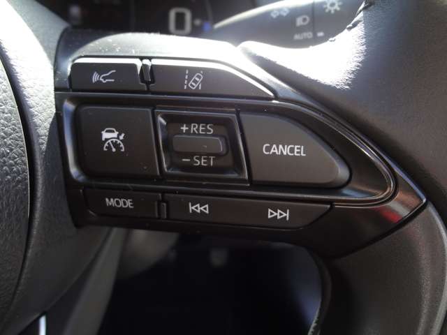 トヨタ アクア １．５ Ｇ Ｅ－ＦＯＵＲ ４ＷＤ R3年 () 99