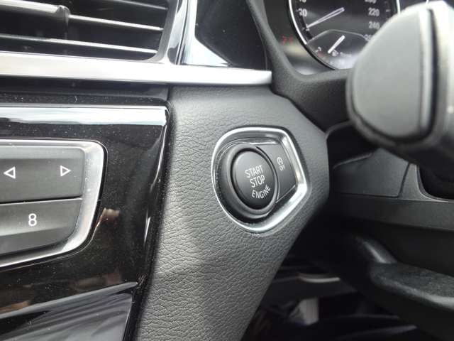 ＢＭＷ Ｘ１ Ｘドライブ １８Ｄ Ｘライン ４ＷＤ H30年 () 99