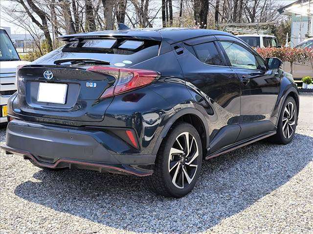 トヨタ Ｃ−ＨＲ ハイブリッド １．８ Ｇ モード ネロ R1年 (関東) 99