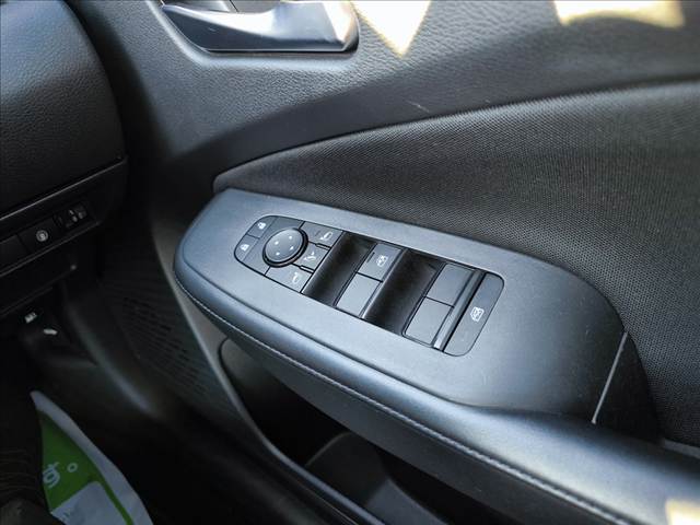 日産 ノート １．２ Ｘ ＦＯＵＲ ４ＷＤ R5年 (関東) 99