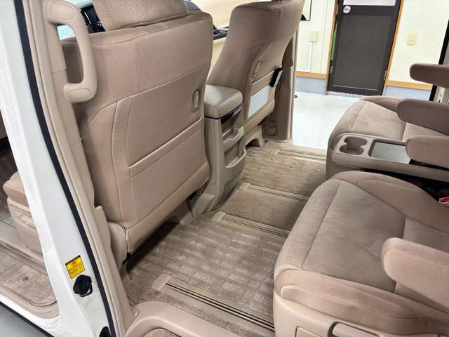 トヨタ アルファード　ハイブリッド ２．４ Ｇ ４ＷＤ H24年 (近畿) 99