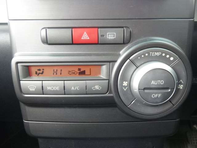 ダイハツ ムーヴ　コンテ ６６０ Ｘ ４ＷＤ H25年 (北海道) 99