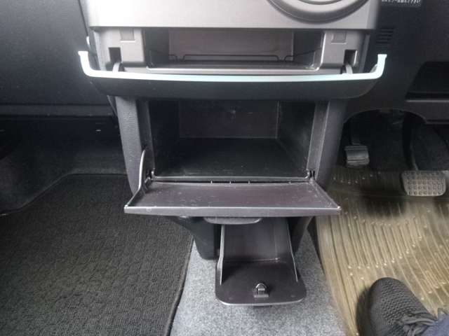 ダイハツ ムーヴ　コンテ ６６０ Ｘ ４ＷＤ H25年 (北海道) 99