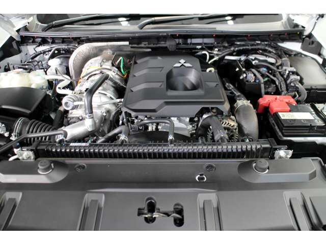 三菱 トライトン ２．４ ＧＳＲ ディーゼルターボ ４ＷＤ R6年 (関東) 99