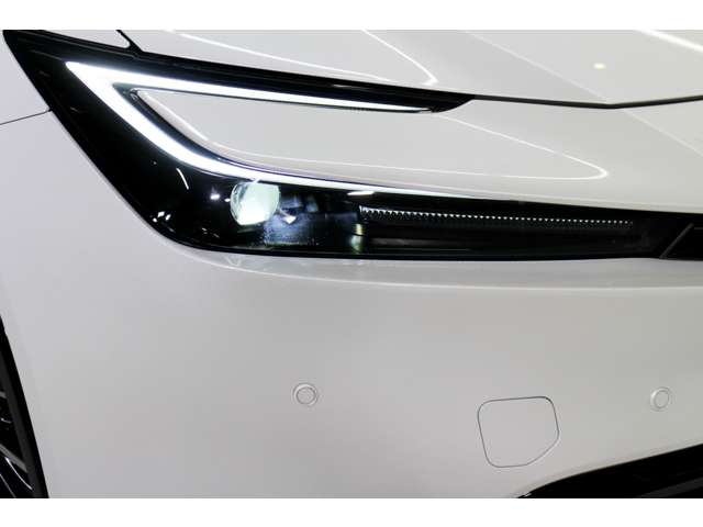 トヨタ プリウス ２．０ Ｚ R7年 (関東) 99