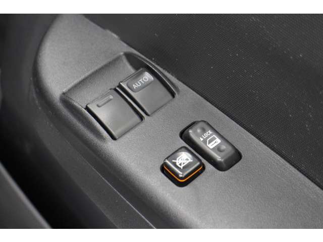 マツダ ボンゴブローニィバン ２．８ ＧＬ ディーゼルターボ R6年 (関東) 99