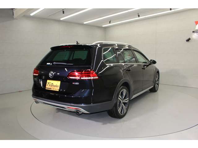 フォルクスワーゲン ゴルフ　オールトラック ＴＳＩ ４モーション マイスター ４ＷＤ R1年 (関東) 99