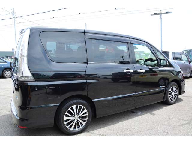 日産 セレナ ２．０ ハイウェイスター Ｖセレクション＋ＳＡＦＥＴＹＩＩ Ｓ－ＨＹＢＲＩＤ H27年 (関東) 99