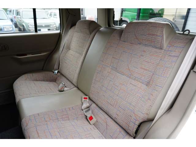 日産 ラシーン １．５ タイプＩＩ ４ＷＤ H9年 (関東) 99