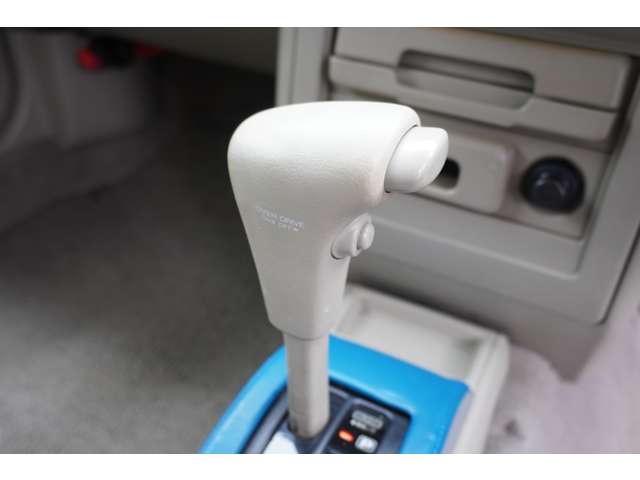 日産 ラシーン １．５ タイプＡ ４ＷＤ H11年 (関東) 99