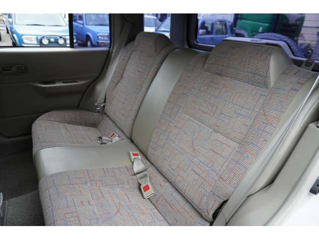 日産 ラシーン １．５ タイプＩＩ ４ＷＤ H10年 (関東) 99
