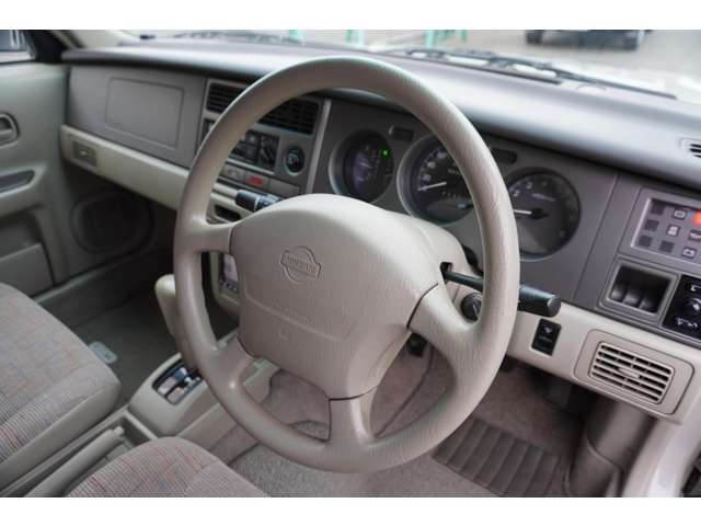 日産 ラシーン １．５ タイプＩＩ ４ＷＤ H10年 (関東) 99