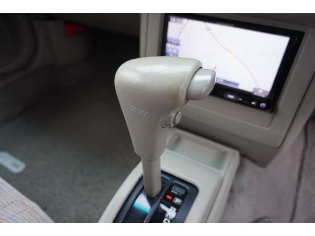 日産 ラシーン １．５ タイプＩＩ ４ＷＤ H10年 (関東) 99