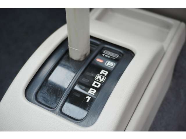 日産 ラシーン １．５ タイプＩＩＩ ４ＷＤ H8年 (関東) 99