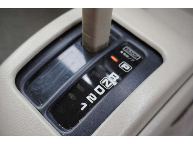日産 ラシーン １．５ タイプＩＩ ４ＷＤ H12年 (関東) 99