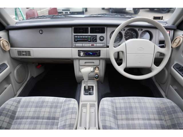 日産 ラシーン １．５ タイプＩＩＩ ４ＷＤ H8年 (関東) 99