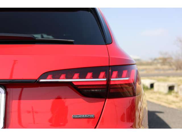 アウディ Ａ４　アバント ４０ ＴＤＩ クワトロ Ｓライン ディーゼルターボ ４ＷＤ R3年 (東海) 99