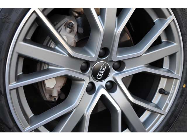 アウディ Ａ４　アバント ４０ ＴＤＩ クワトロ Ｓライン ディーゼルターボ ４ＷＤ R3年 (東海) 99