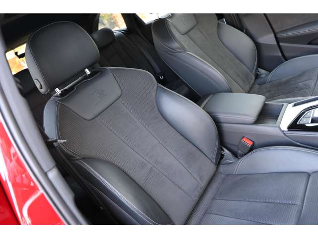 アウディ Ａ４　アバント ４０ ＴＤＩ クワトロ Ｓライン ディーゼルターボ ４ＷＤ R3年 (東海) 99