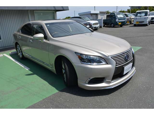 レクサス ＬＳハイブリッド ６００Ｈ バージョンＣ Ｉパッケージ ４ＷＤ H27年 (東海) 99