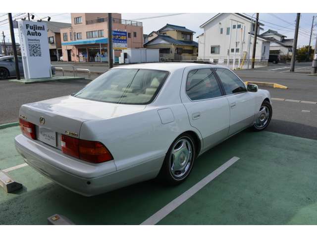 トヨタ セルシオ ４．０ Ｃ仕様 H12年 (東海) 99