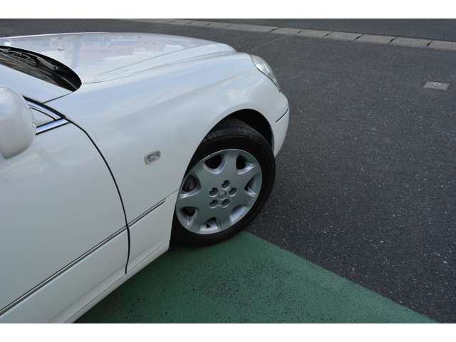 トヨタ セルシオ ４．３ Ａ仕様 ＥＲバージョン H13年 (東海) 99
