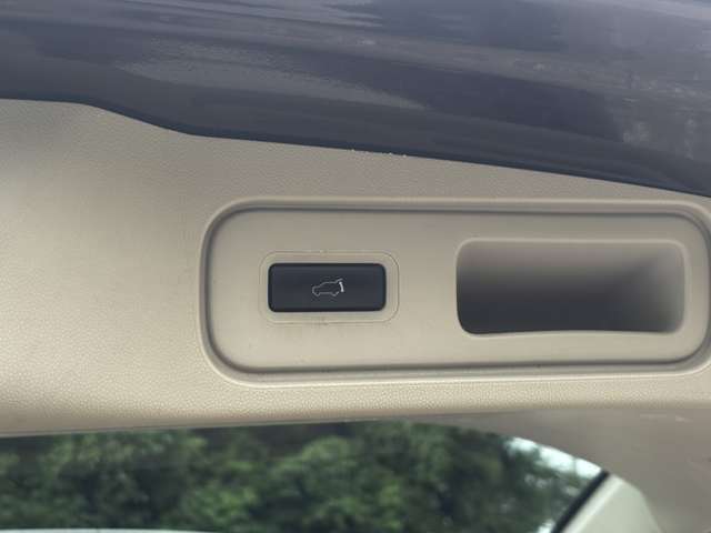 マツダ ＭＰＶ ２．３ ２３Ｃ スポーティパッケージ H19年 (関東) 99