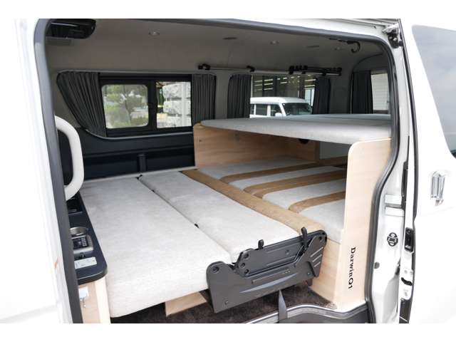 トヨタ ハイエースバン デルタリンク R2年 (四国) 99