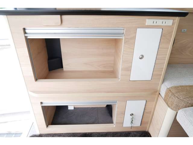 トヨタ ハイエースバン デルタリンク R2年 (四国) 99