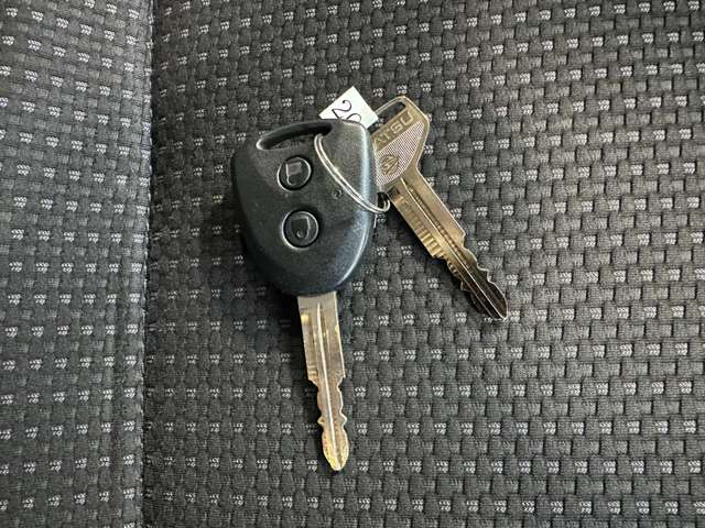 ダイハツ ハイゼットカーゴ ６６０ デラックス ＳＡＩＩＩ ハイルーフ R2年 (中国) 99