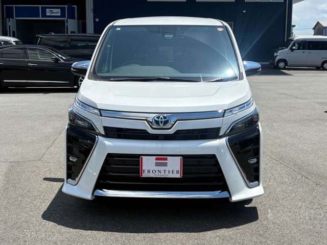 トヨタ ヴォクシー １．８ ハイブリッド ＺＳ 煌ＩＩＩ R3年 (九州・沖縄) 99