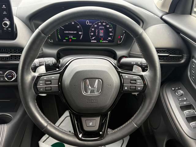 ホンダ ＺＲ－Ｖ ２．０ Ｅ：ＨＥＶ Ｚ R5年 (九州・沖縄) 99