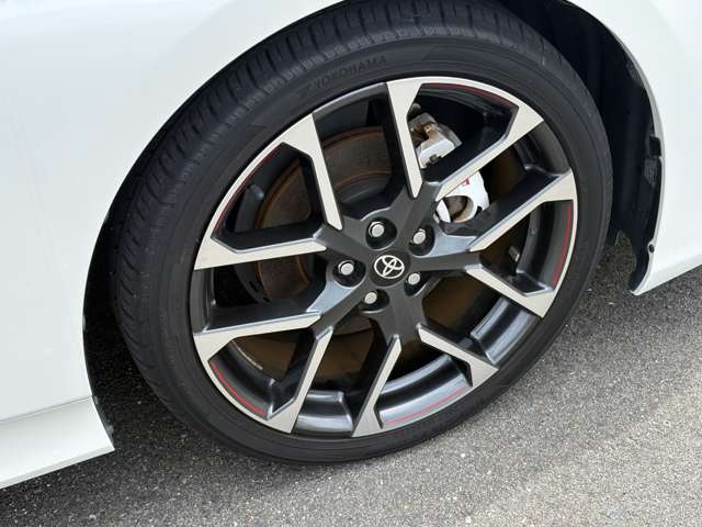 トヨタ プリウスＰＨＶ １．８ Ｓ ＧＲ スポーツ R1年 (九州・沖縄) 99