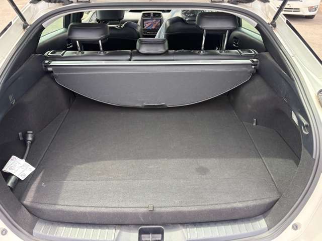 トヨタ プリウスＰＨＶ １．８ Ｓ ＧＲ スポーツ R1年 (九州・沖縄) 99