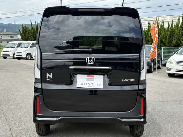 ホンダ Ｎ　ＢＯＸ カスタム ６６０ R8年 (九州・沖縄) 99