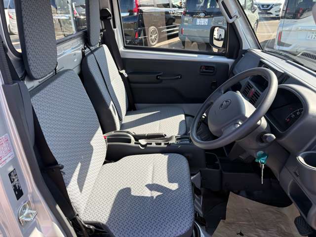 日産 クリッパートラック ６６０ ＤＸ ４ＷＤ R8年 (九州・沖縄) 99