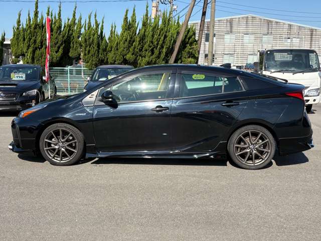 トヨタ プリウス １．８ Ｓ R1年 (九州・沖縄) 99