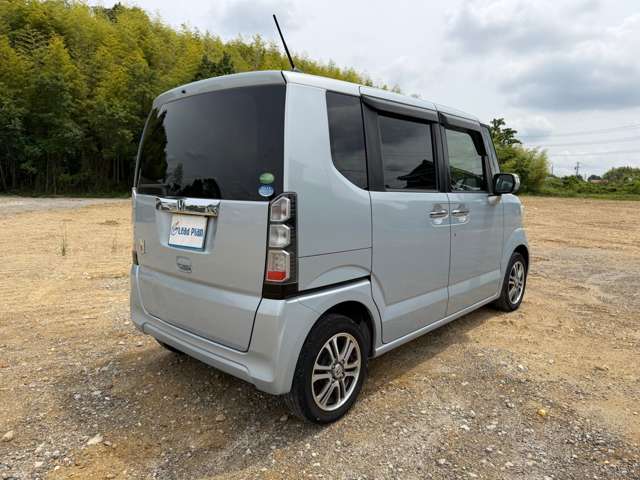 ホンダ Ｎ　ＢＯＸ ６６０ カスタムＧ ＳＳパッケージ H25年 (東海) 99